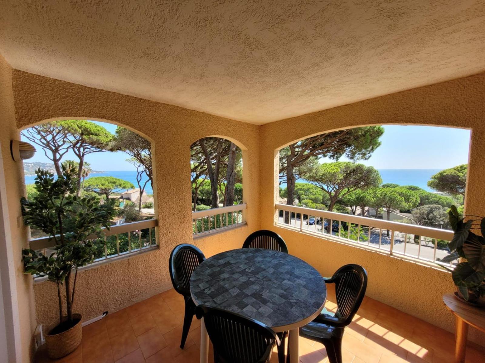 Appartement Vue Mer 200 M Des Plages - Djumbo Sainte-Maxime Exterior photo